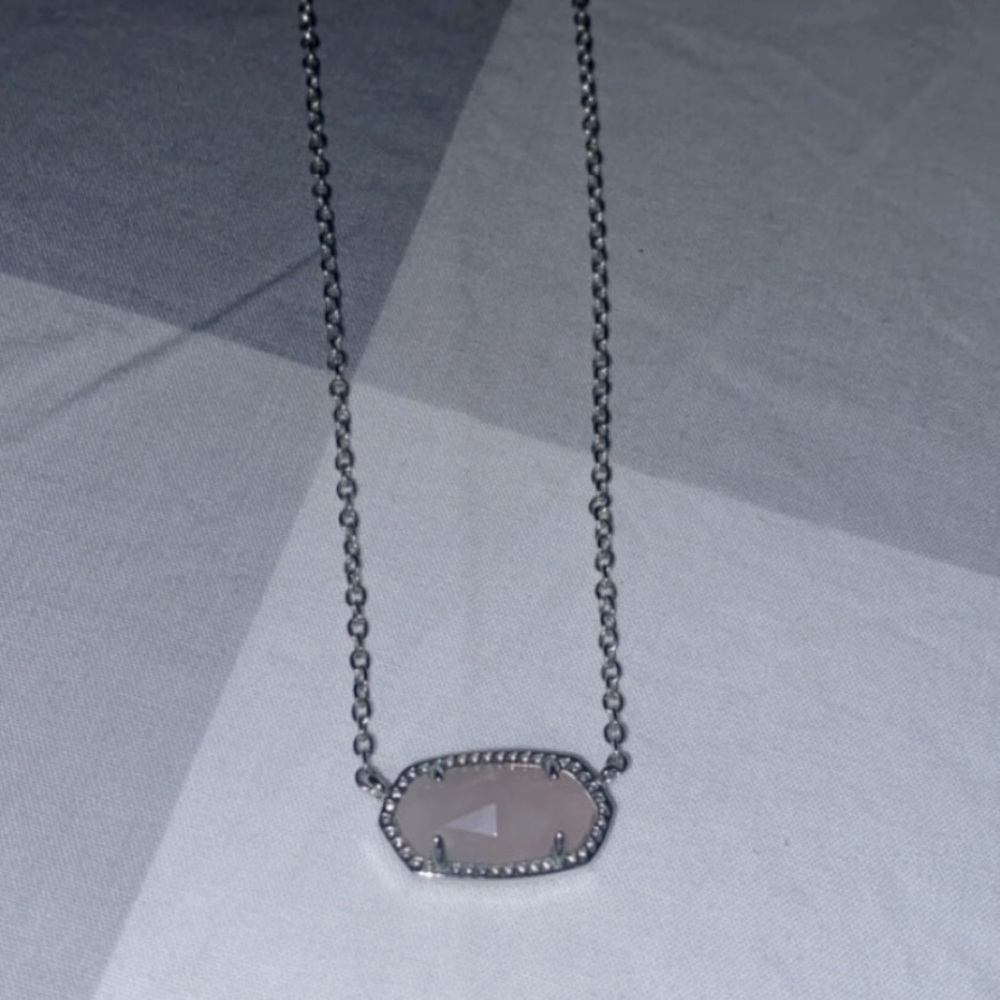 Kendra Scott Elisa necklace